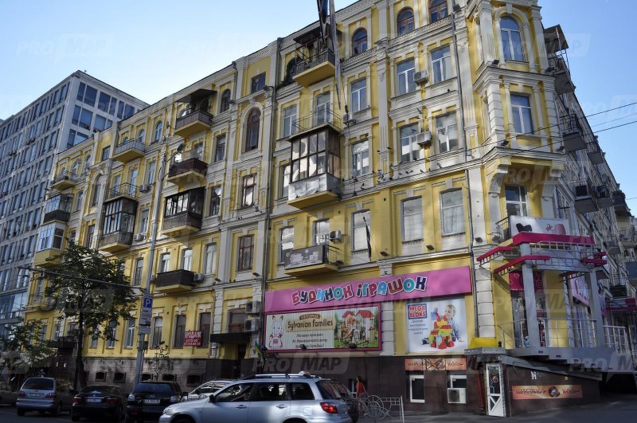 Апартаменты UKR Apartments near Gulliver Киев