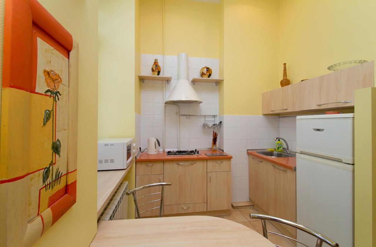 Апартаменты UKR Apartments near Gulliver Киев