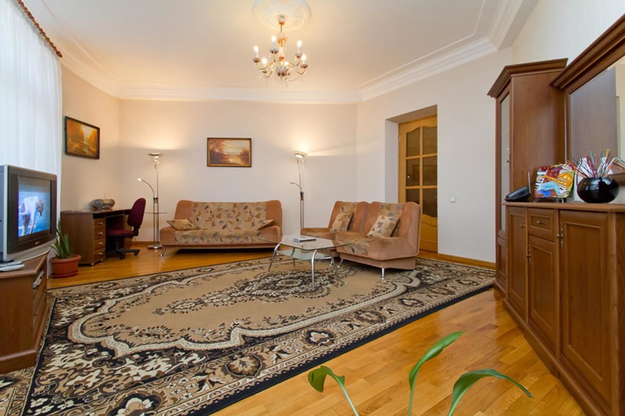 Апартаменты UKR Apartments near Gulliver Киев-31