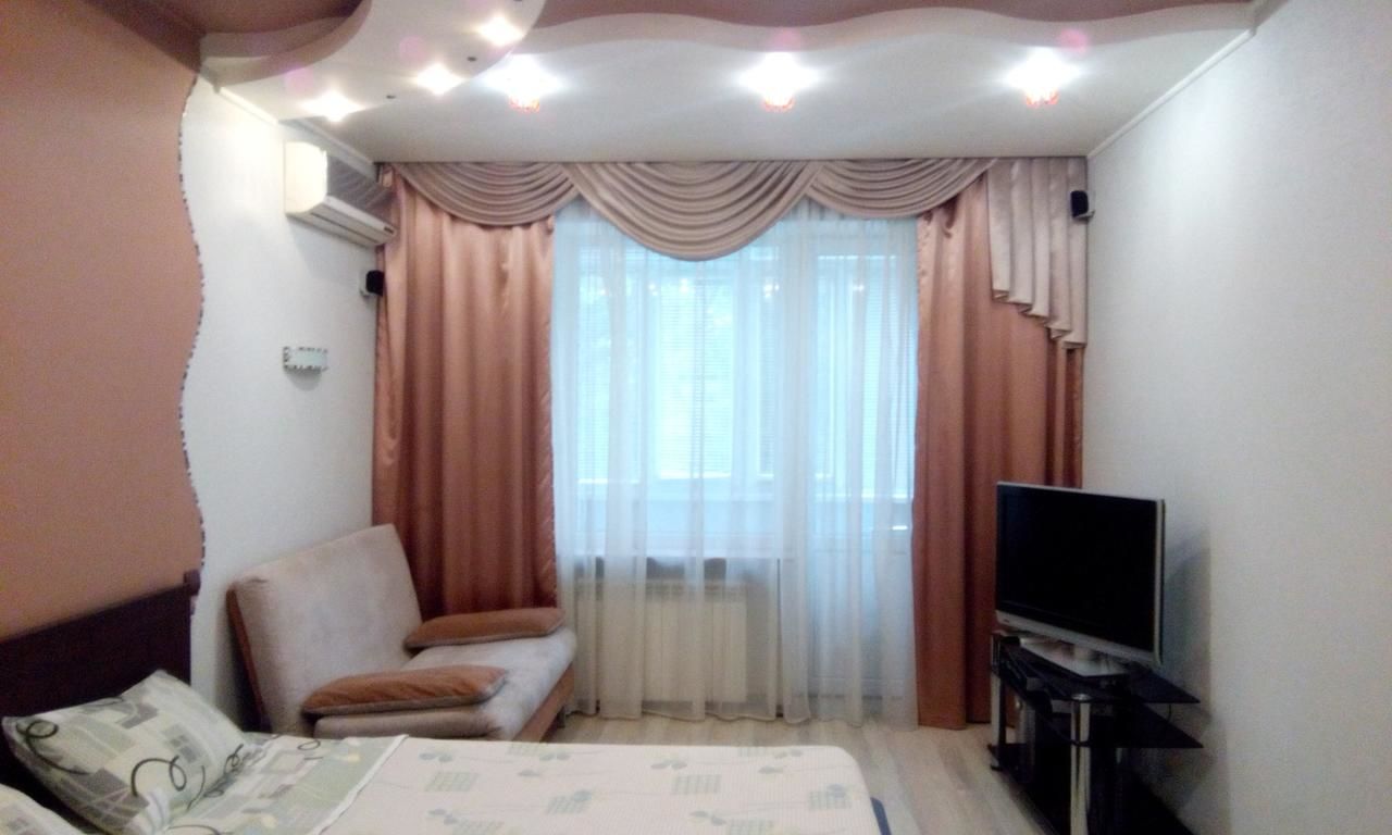 Апартаменты UKR Apartments near Gulliver Киев