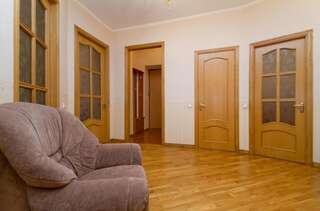 Апартаменты UKR Apartments near Gulliver Киев Апартаменты с 1 спальней - улица Красноармейская, 24-17