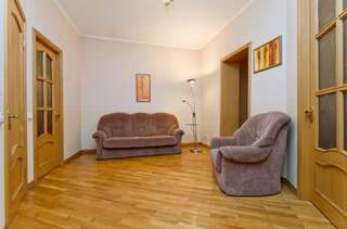 Апартаменты UKR Apartments near Gulliver Киев Апартаменты с 1 спальней - улица Красноармейская, 24-18