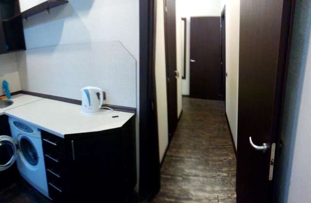 Апартаменты UKR Apartments near Gulliver Киев-4