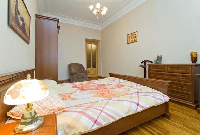 Апартаменты UKR Apartments near Gulliver Киев-27