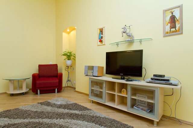 Апартаменты UKR Apartments near Gulliver Киев-40