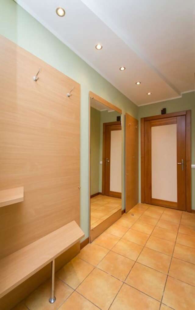 Апартаменты UKR Apartments near Gulliver Киев-46